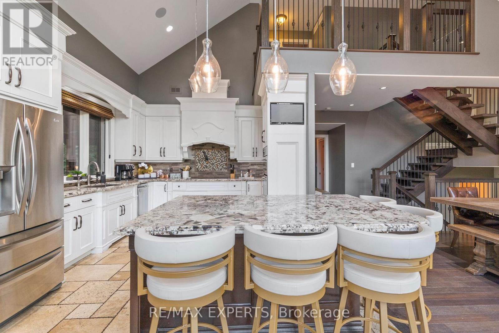 5409 25th Side Road E, Essa, Ontario  L0M 1T0 - Photo 19 - N12928128