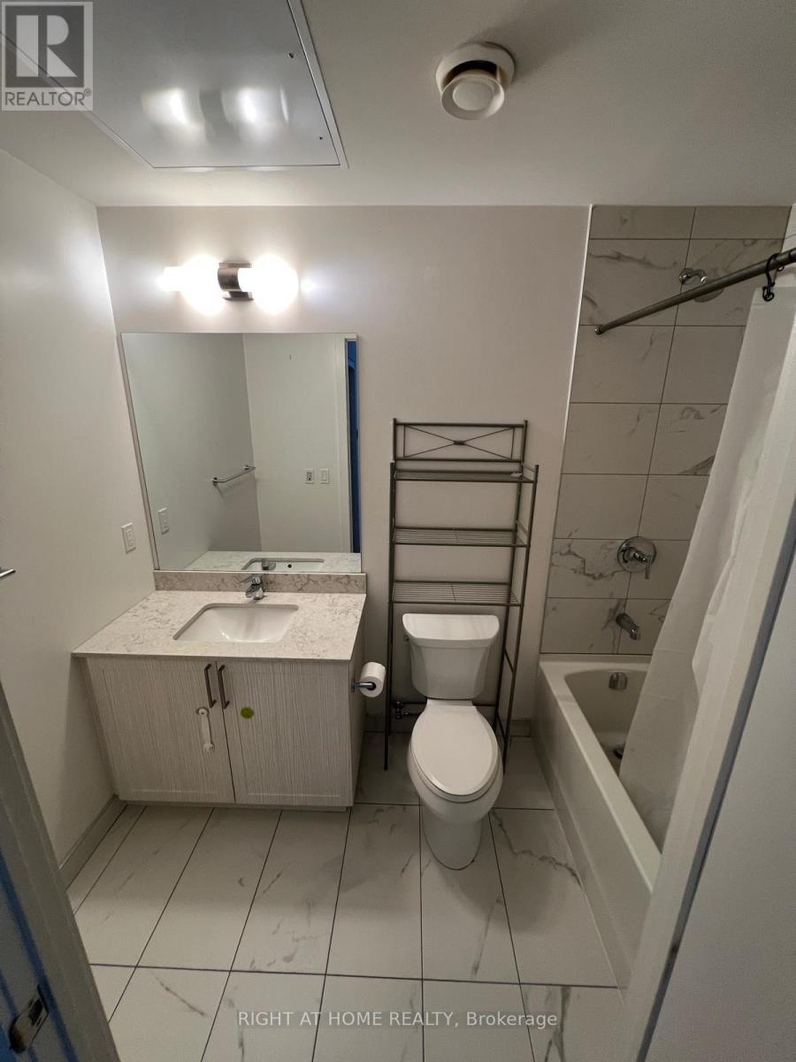 801 - 278 Buchanan Drive, Markham, Ontario  L3R 6J1 - Photo 3 - N12928152