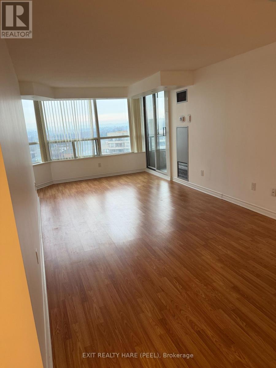 1502 - 11 Townsgate Drive, Vaughan, Ontario L4J 8G4 - Photo 3 - N12928164