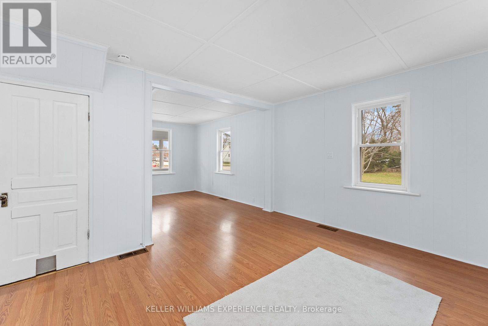 125 Raglan Street, Essa (Angus), Ontario  L0M 1B0 - Photo 13 - N12928170