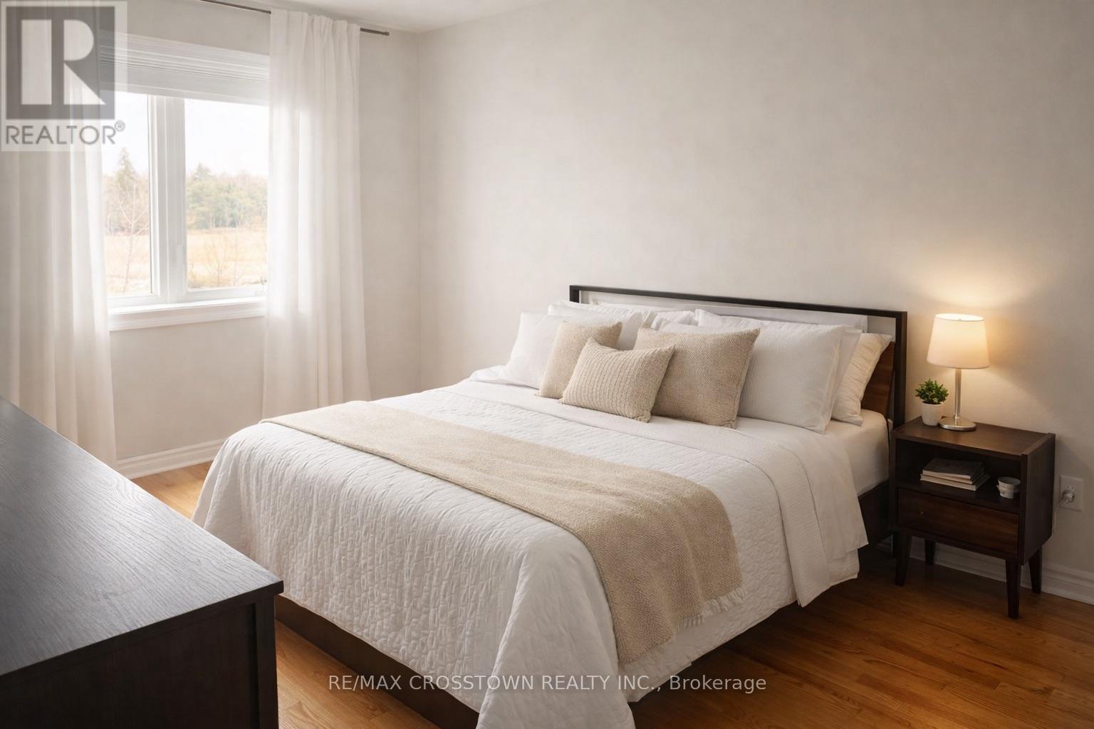 81 Collier Crescent, Essa (Angus), Ontario  L0M 1B5 - Photo 9 - N12928210