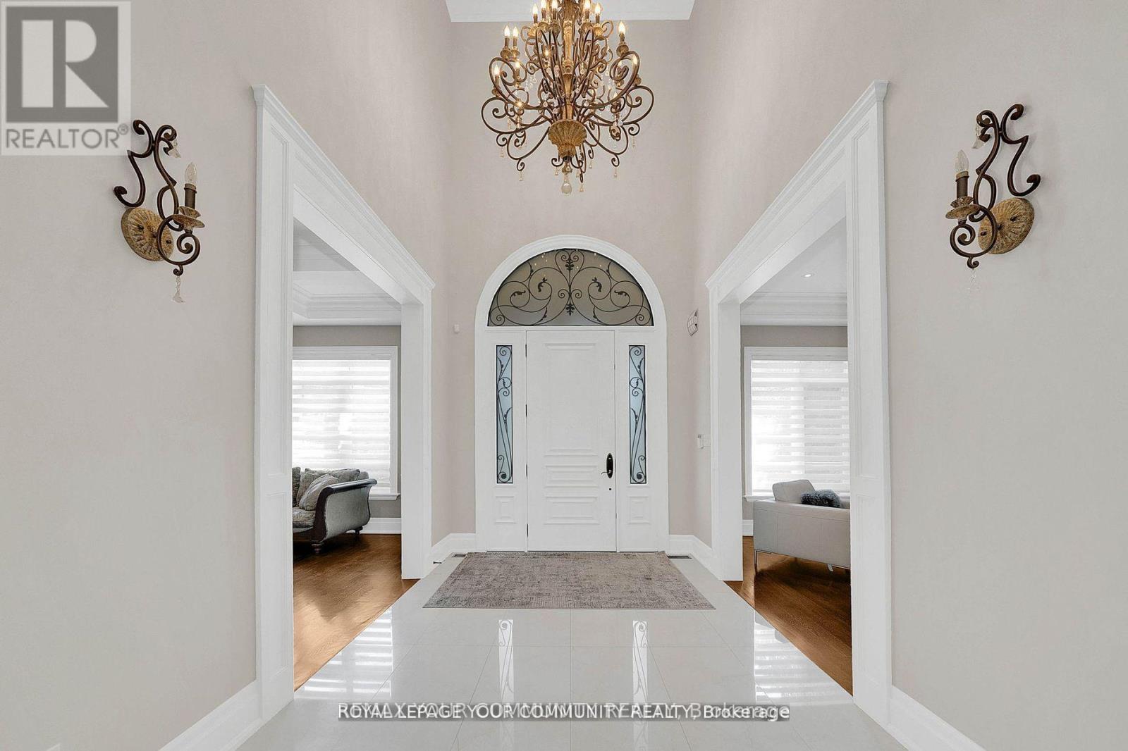 76 Elm Grove Avenue, Richmond Hill, Ontario  L4E 2W8 - Photo 11 - N12928212