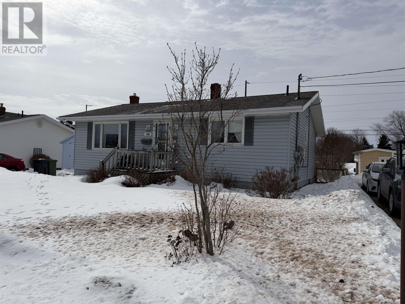 144 Southdale Avenue, Charlottetown, Prince Edward Island  C1A 6Z7 - Photo 2 - 202605654