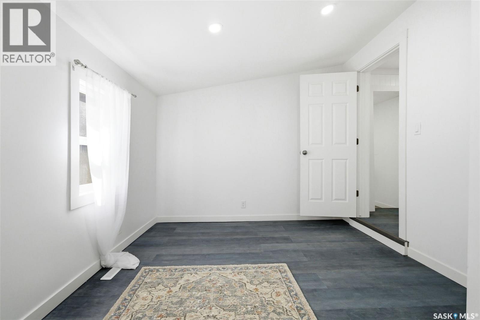 2049 Edgar Street, Regina, Saskatchewan  S4N 3K5 - Photo 15 - SK031264