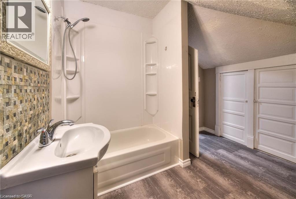 269 Main Street Unit# Main, Cambridge, Ontario  N1R 1X6 - Photo 22 - 40815234