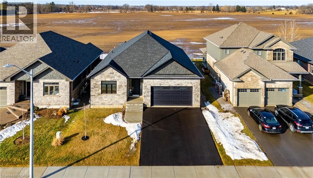 135 Gibbons Street, Waterford, Ontario  N0E 1Y0 - Photo 3 - 40809474