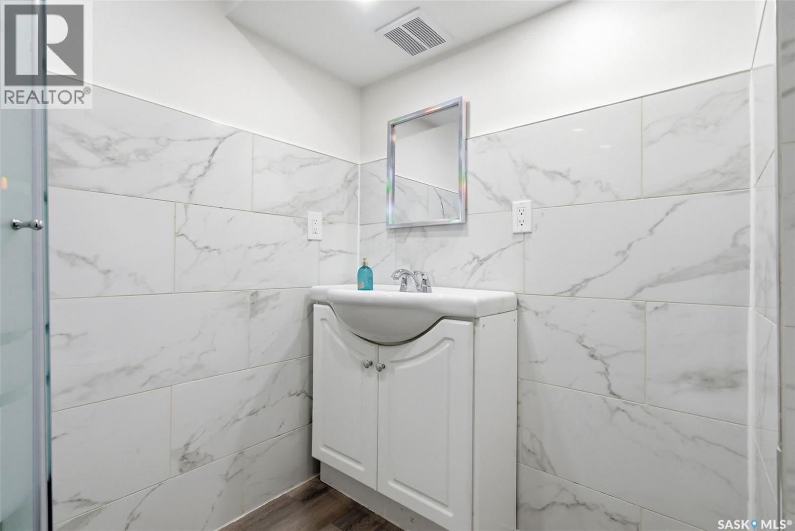 2049 Edgar Street, Regina, Saskatchewan  S4N 3K5 - Photo 27 - SK031264