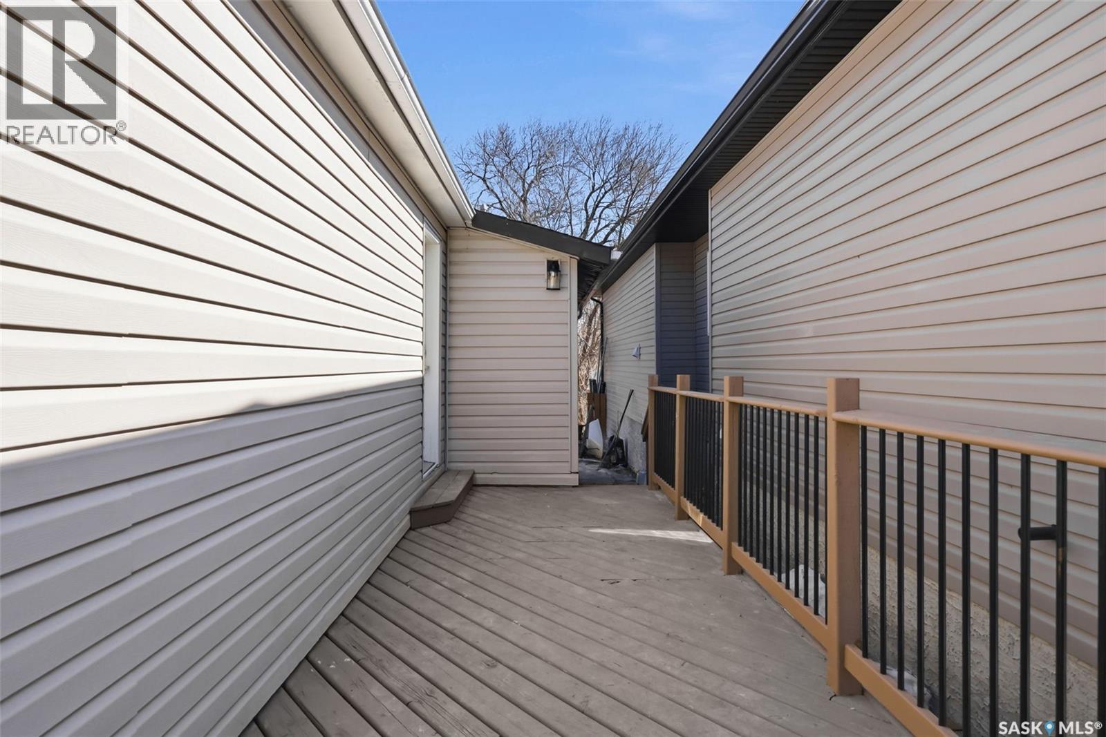 2049 Edgar Street, Regina, Saskatchewan  S4N 3K5 - Photo 31 - SK031264