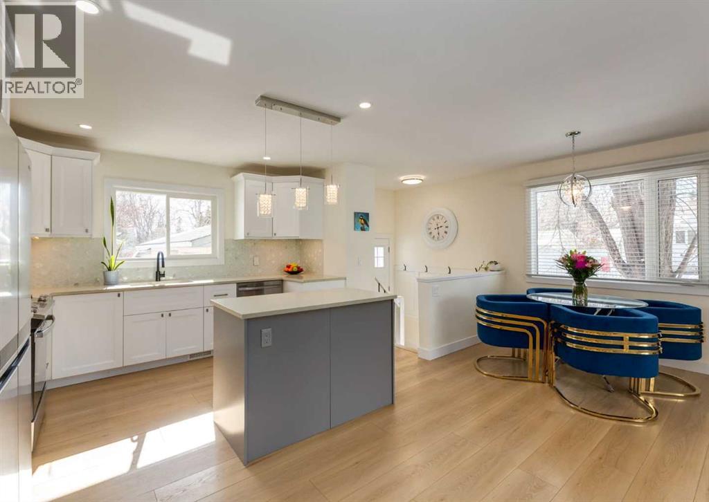 5219 Valiant Drive Nw, Calgary, Alberta  T3A 0Y6 - Photo 9 - A2292421