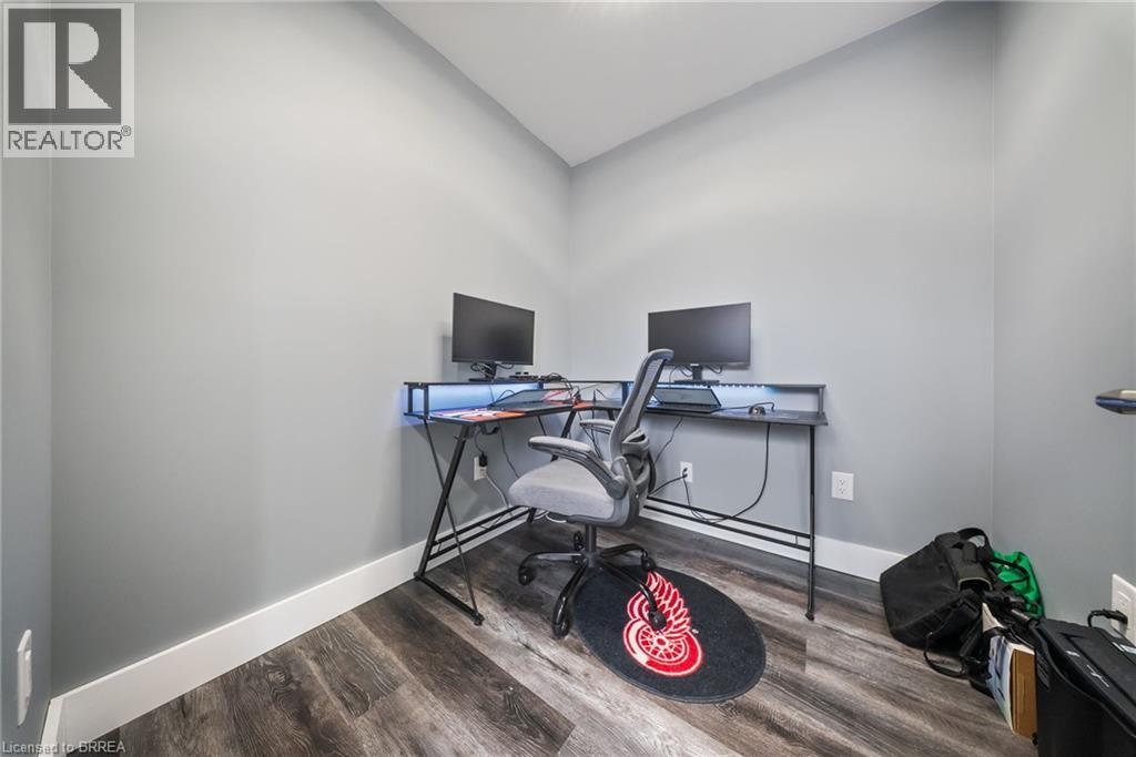 12 Paris Road, Brantford, Ontario  N3R 1H7 - Photo 22 - 40815617