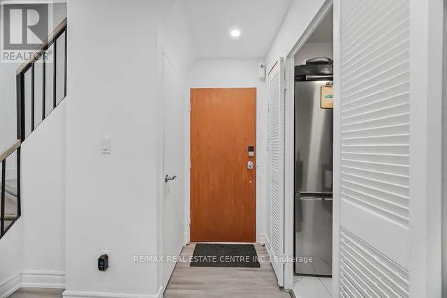 255 - 10 Eddystone Avenue, Toronto, Ontario  M3N 2T2 - Photo 14 - W12928060