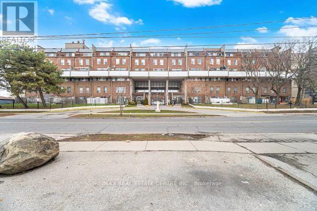 255 - 10 Eddystone Avenue, Toronto, Ontario  M3N 2T2 - Photo 3 - W12928060