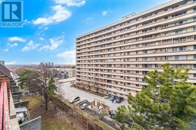 255 - 10 Eddystone Avenue, Toronto, Ontario  M3N 2T2 - Photo 32 - W12928060