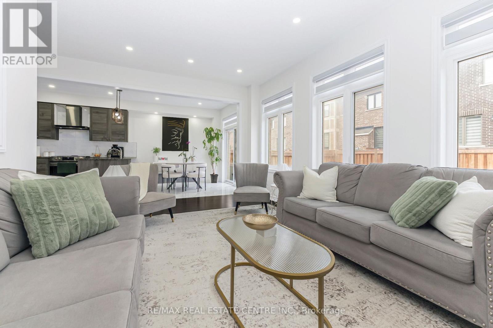 35 Thornvalley Terrace, Caledon, Ontario  L7C 4H9 - Photo 26 - W12928084