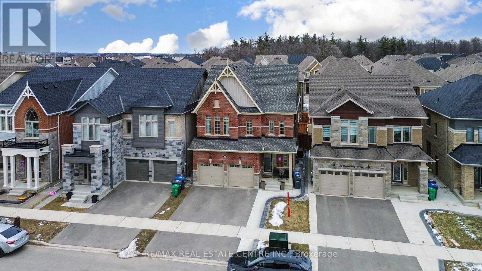 35 Thornvalley Terrace, Caledon, Ontario  L7C 4H9 - Photo 48 - W12928084