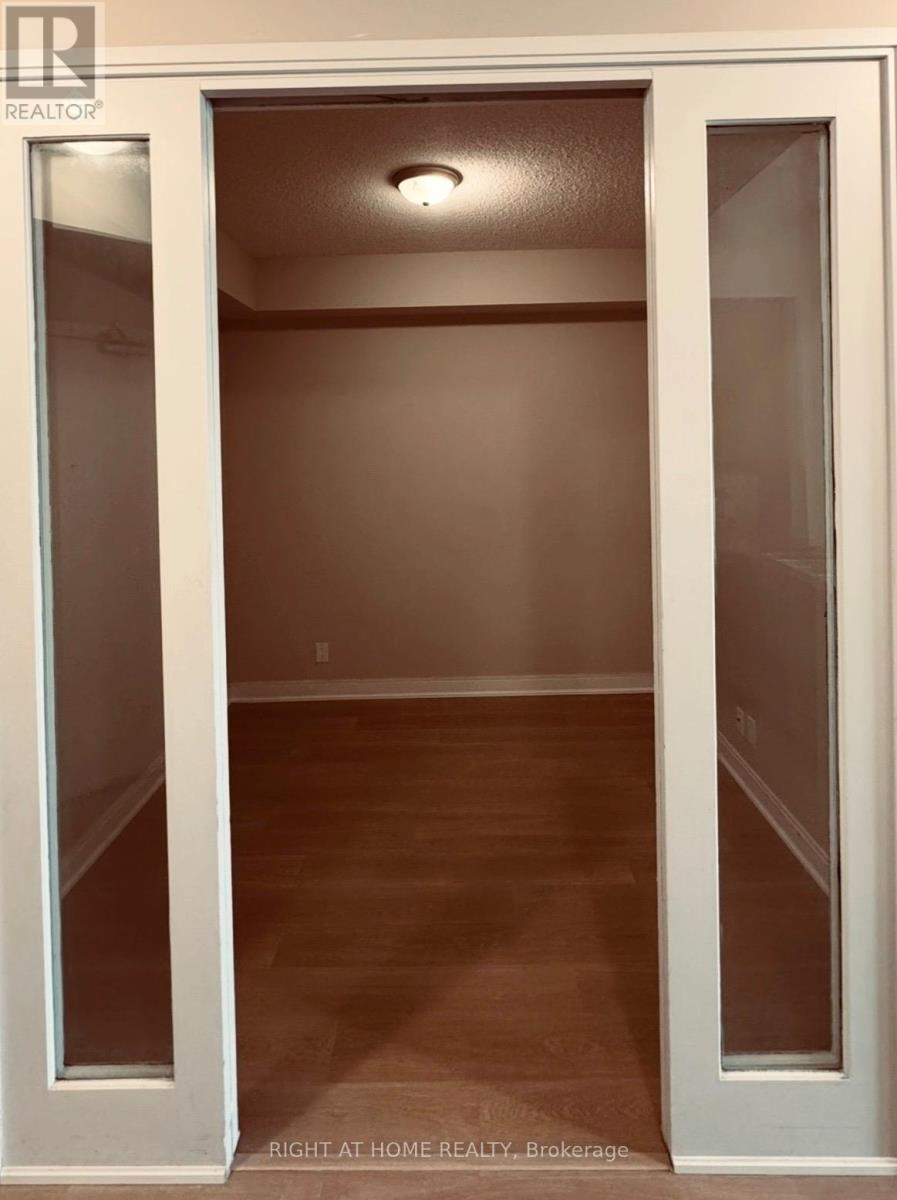 1007 - 90 Absolute Avenue, Mississauga, Ontario  L4Z 0A1 - Photo 10 - W12928092