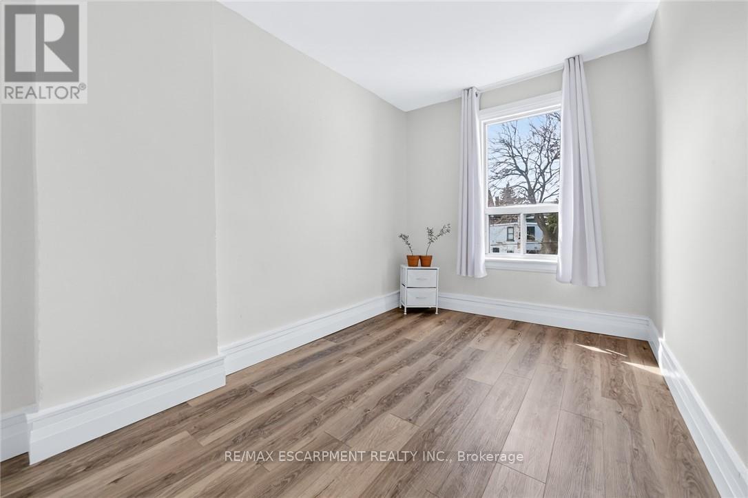 518 Quebec Avenue, Toronto, Ontario  M6P 2V7 - Photo 22 - W12928100