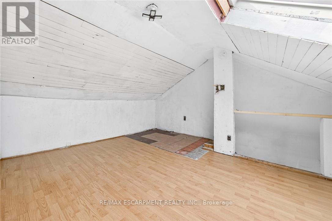 518 Quebec Avenue, Toronto, Ontario  M6P 2V7 - Photo 26 - W12928100