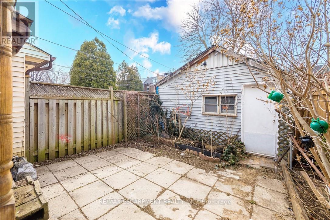 518 Quebec Avenue, Toronto, Ontario  M6P 2V7 - Photo 27 - W12928100