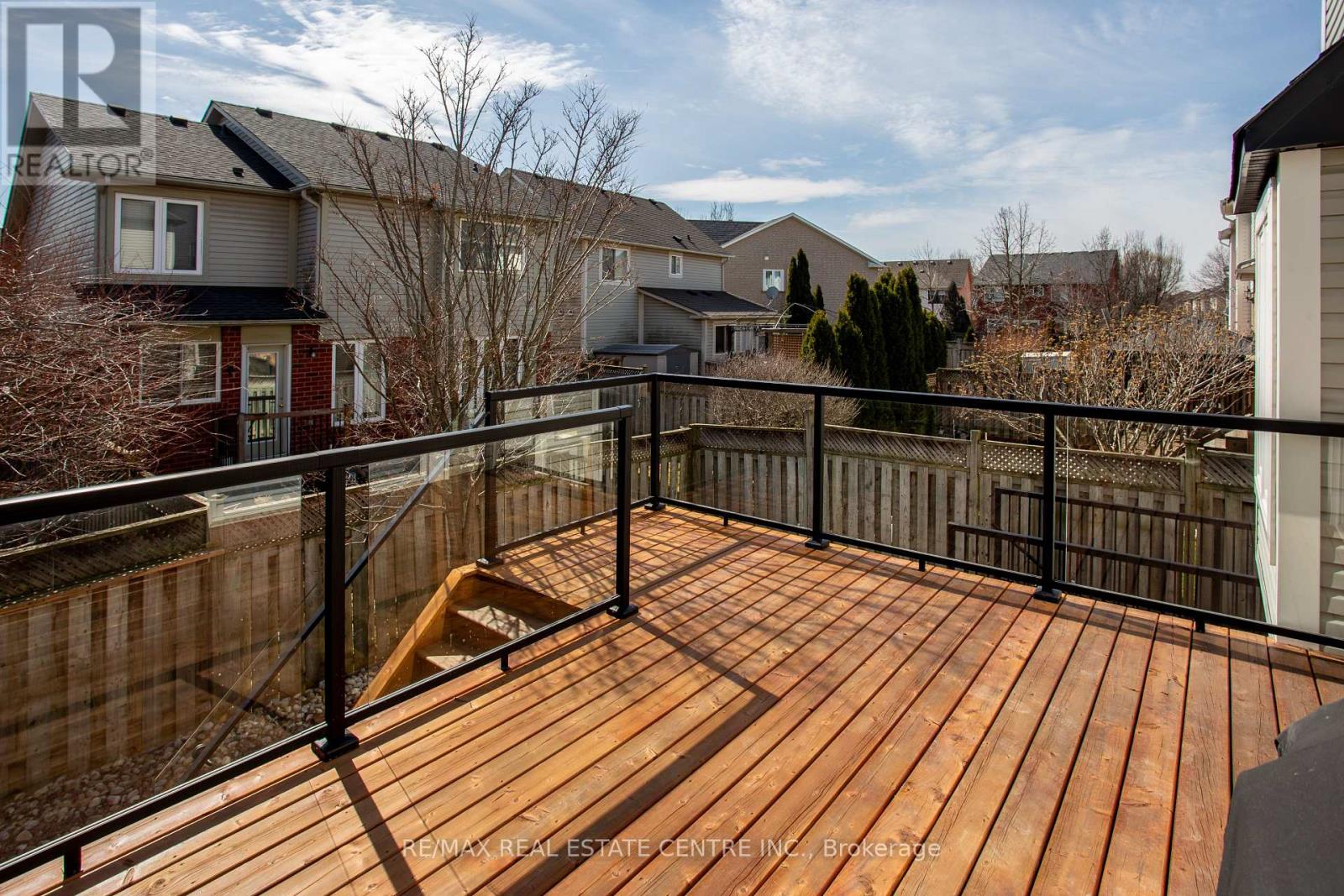 5940 Blue Spruce Avenue, Burlington, Ontario L7L 6T2 - Photo 42 - W12928104