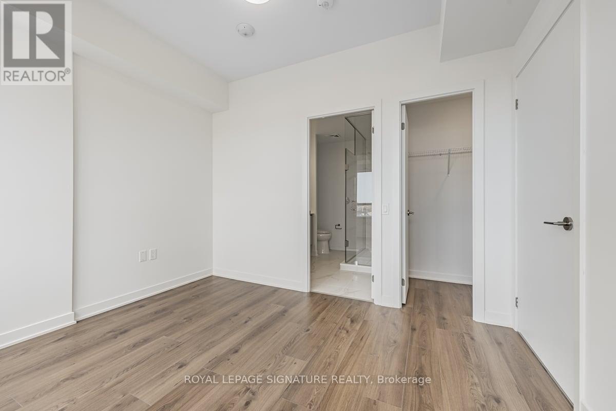 429 - 395 Dundas Street W, Oakville, Ontario  L6M 4M2 - Photo 12 - W12928126