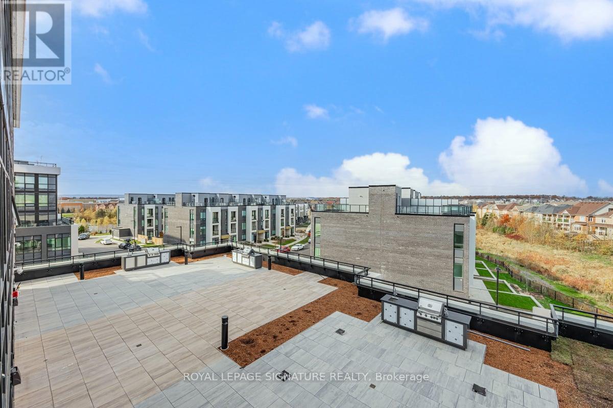 429 - 395 Dundas Street W, Oakville, Ontario  L6M 4M2 - Photo 21 - W12928126