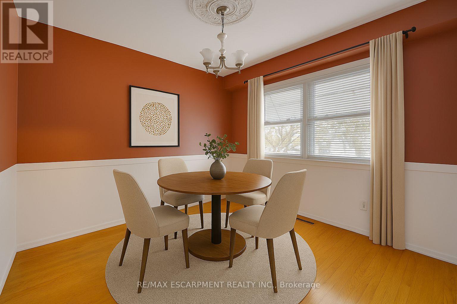 478 Anthony Drive, Oakville, Ontario  L6J 2K5 - Photo 5 - W12928138