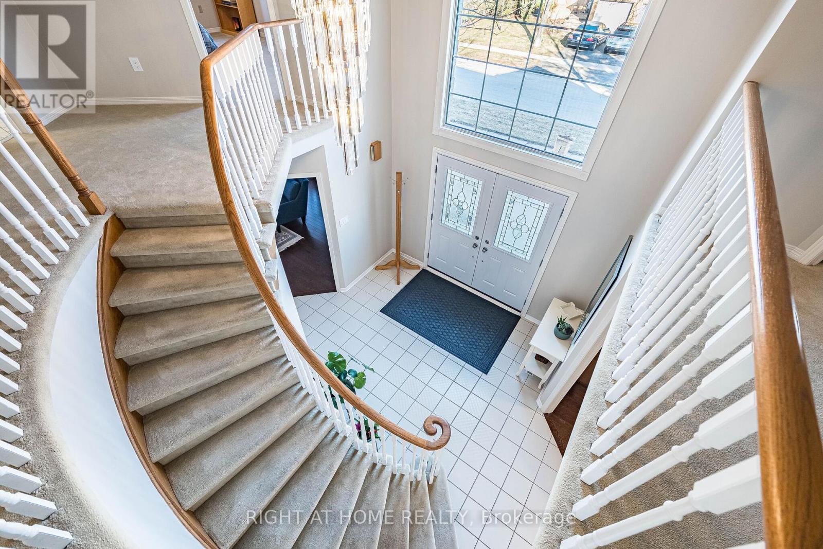 1114 Ballantry Road, Oakville, Ontario  L6H 5L1 - Photo 32 - W12928148