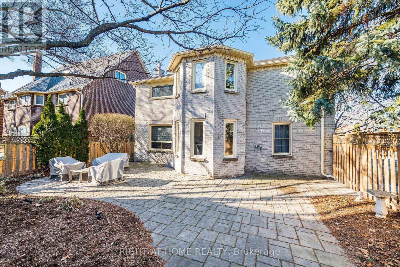 1114 Ballantry Road, Oakville, Ontario  L6H 5L1 - Photo 49 - W12928148