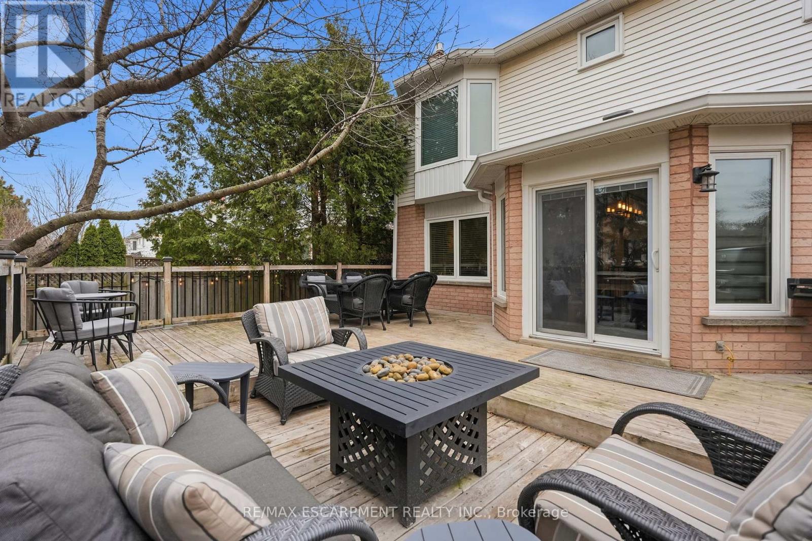 2493 Newport Street, Burlington, Ontario  L7M 3X7 - Photo 46 - W12928162