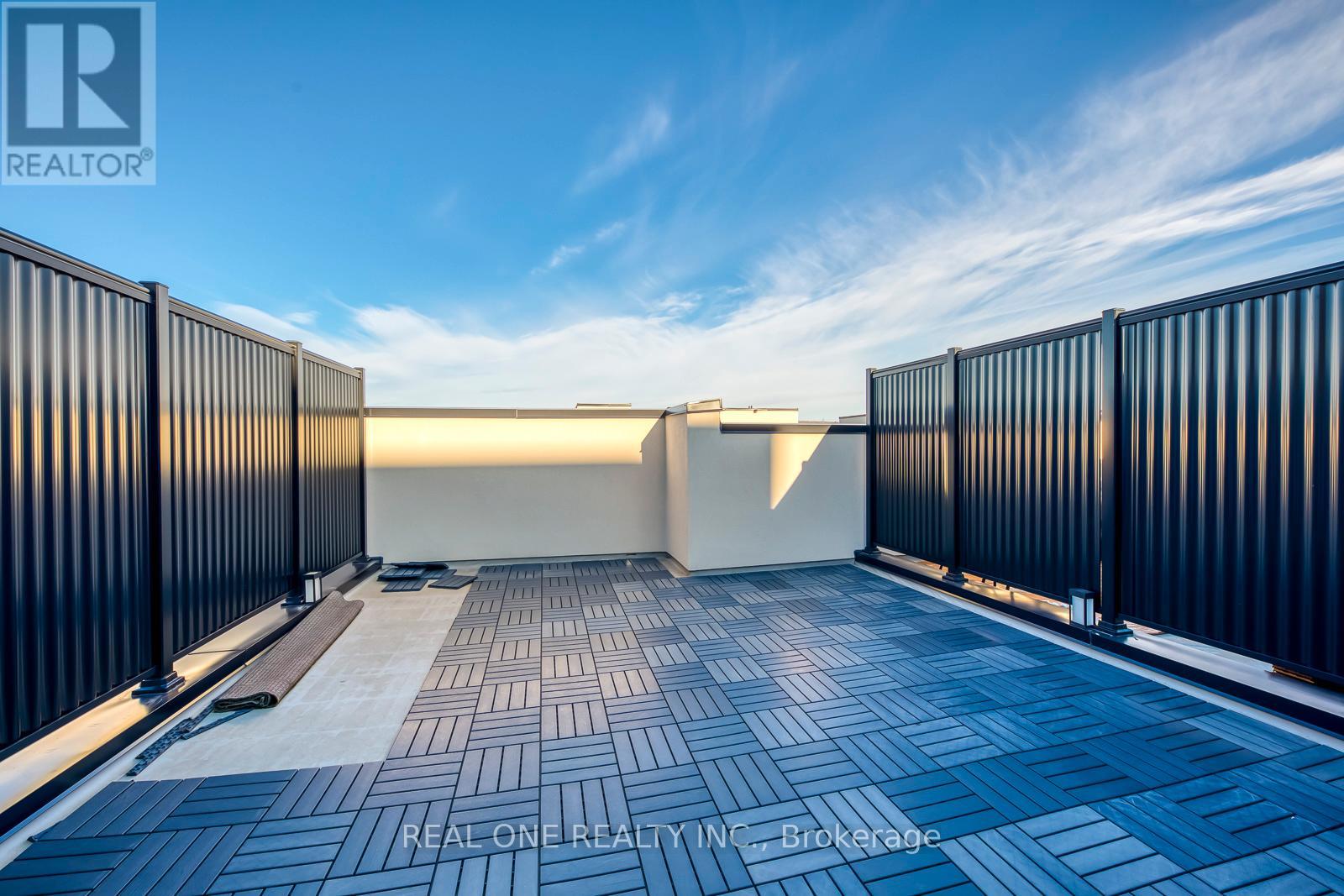 41 - 1095 Cooke Boulevard, Burlington, Ontario  L7T 0C4 - Photo 38 - W12928172