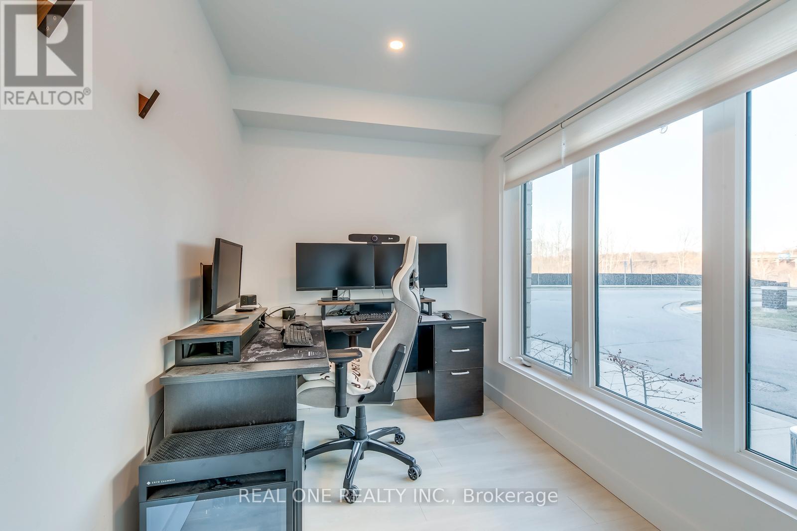 41 - 1095 Cooke Boulevard, Burlington, Ontario  L7T 0C4 - Photo 6 - W12928172