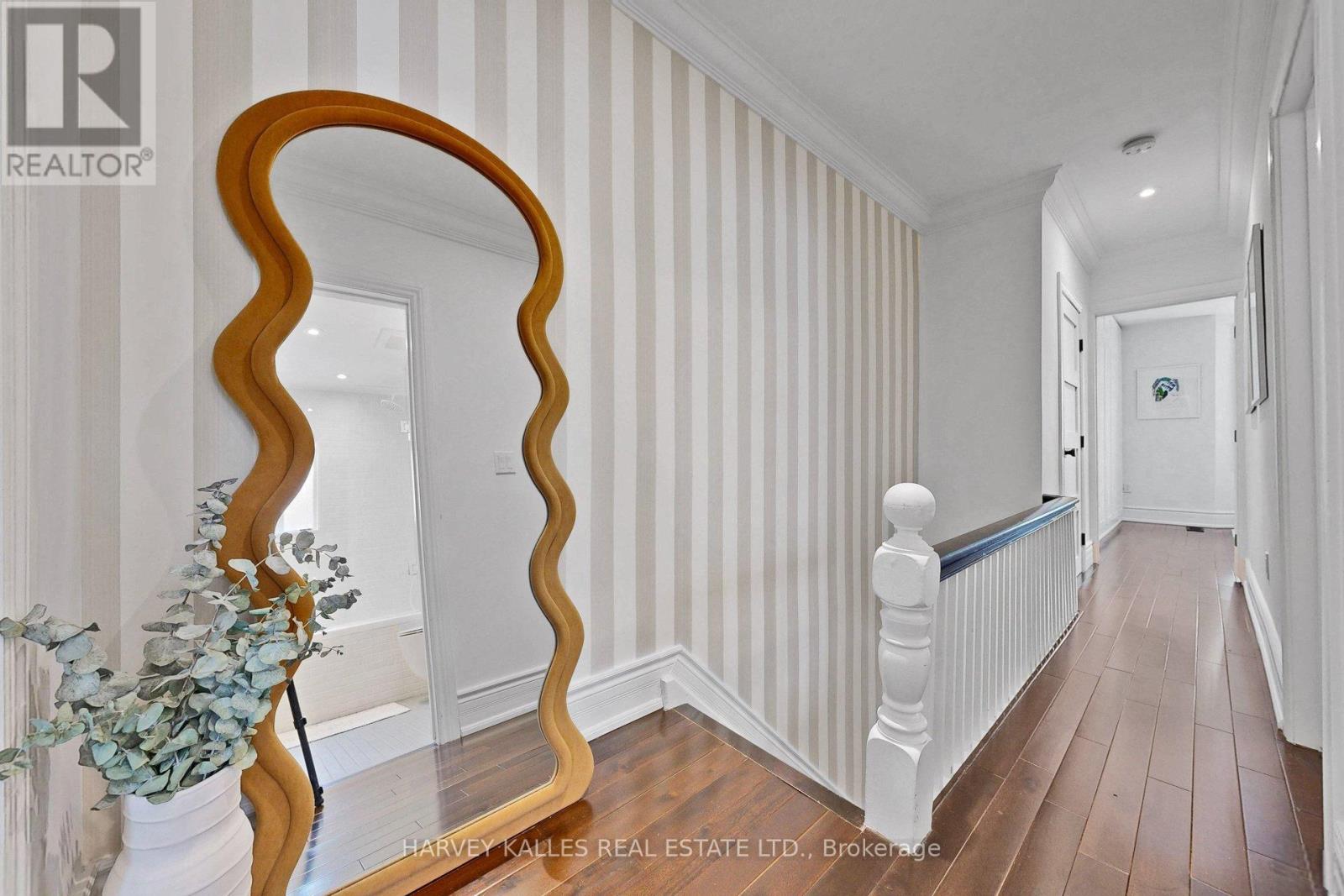 35 Peterborough Avenue, Toronto, Ontario M6H 2K9 - Photo 21 - W12928184