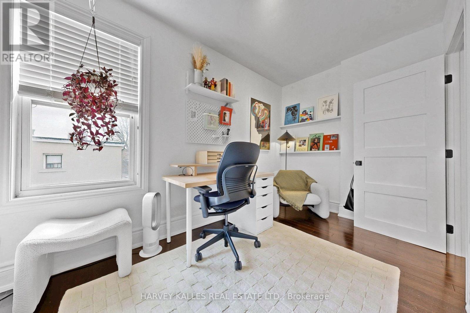 35 Peterborough Avenue, Toronto, Ontario M6H 2K9 - Photo 23 - W12928184