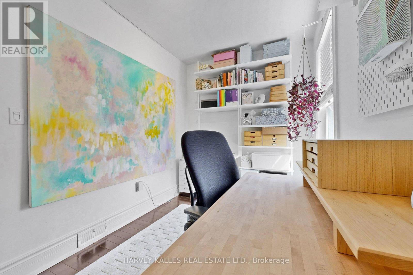 35 Peterborough Avenue, Toronto, Ontario M6H 2K9 - Photo 24 - W12928184