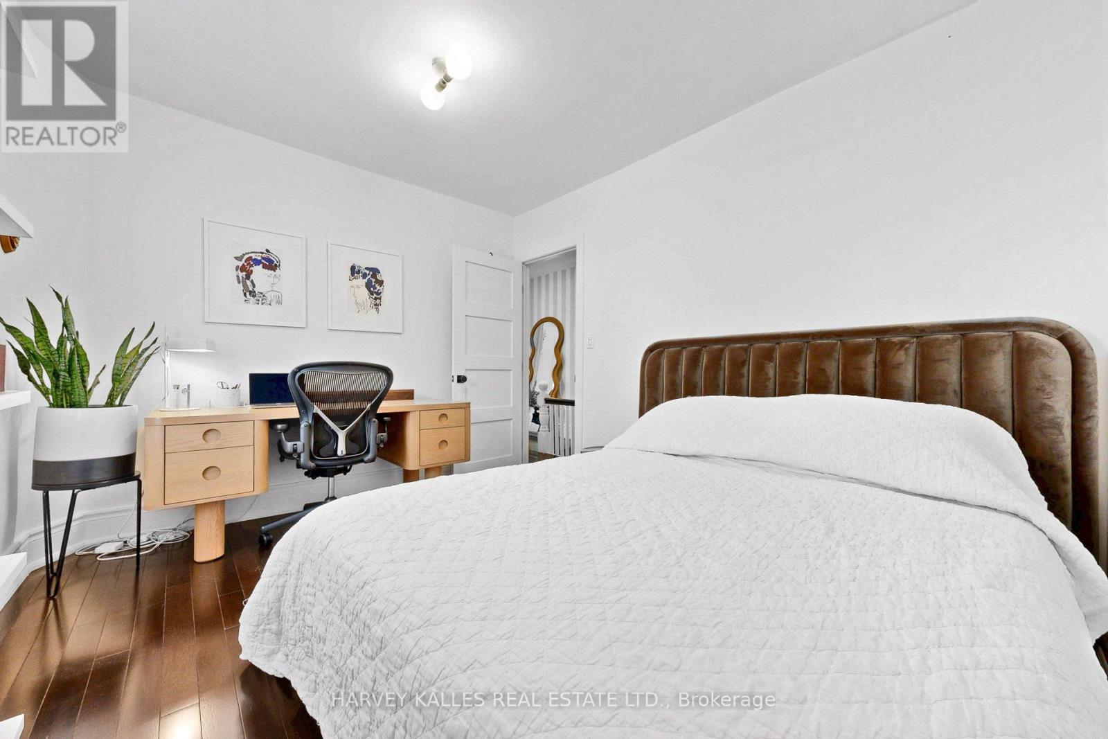 35 Peterborough Avenue, Toronto, Ontario M6H 2K9 - Photo 28 - W12928184