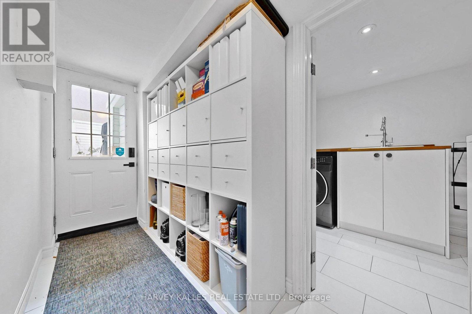 35 Peterborough Avenue, Toronto, Ontario M6H 2K9 - Photo 42 - W12928184