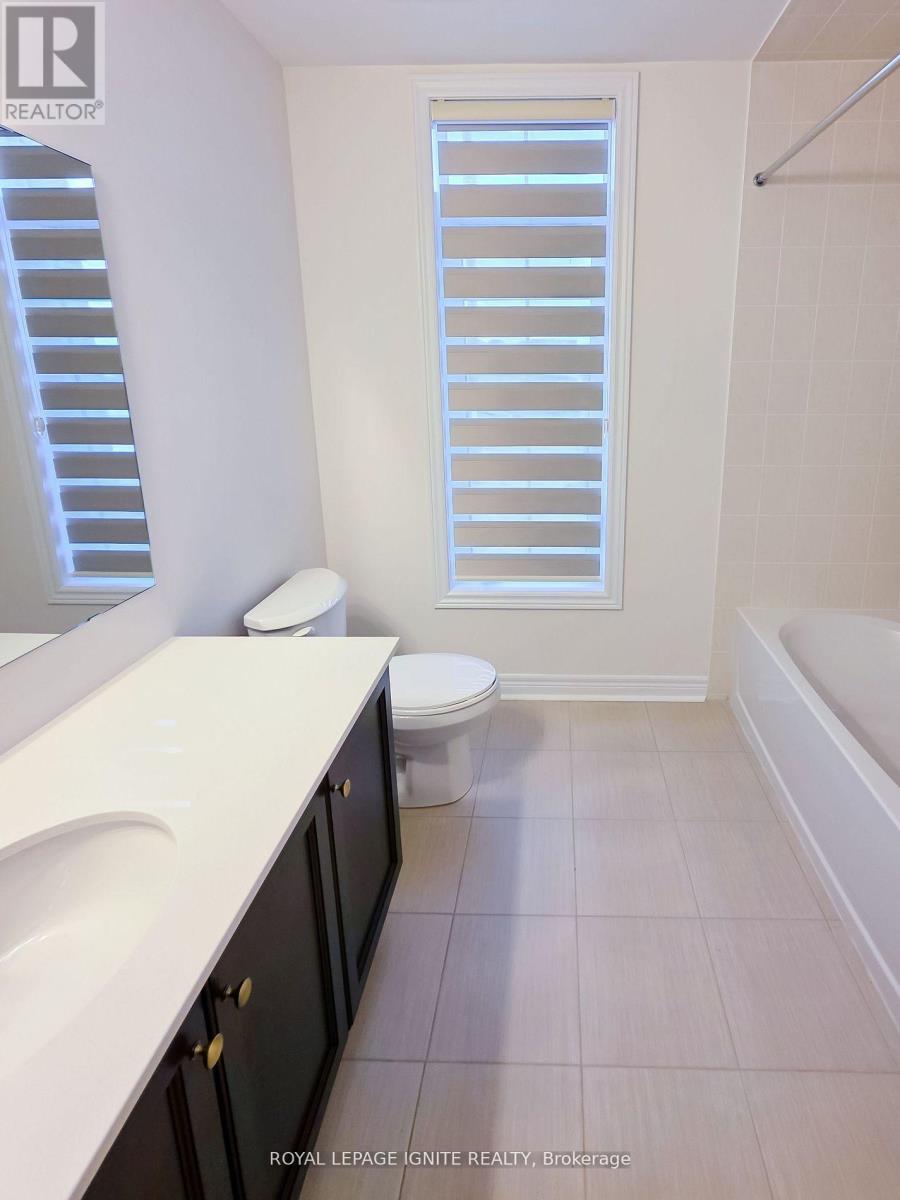 83 Claremont Drive, Brampton, Ontario  L6R 4E6 - Photo 12 - W12928236