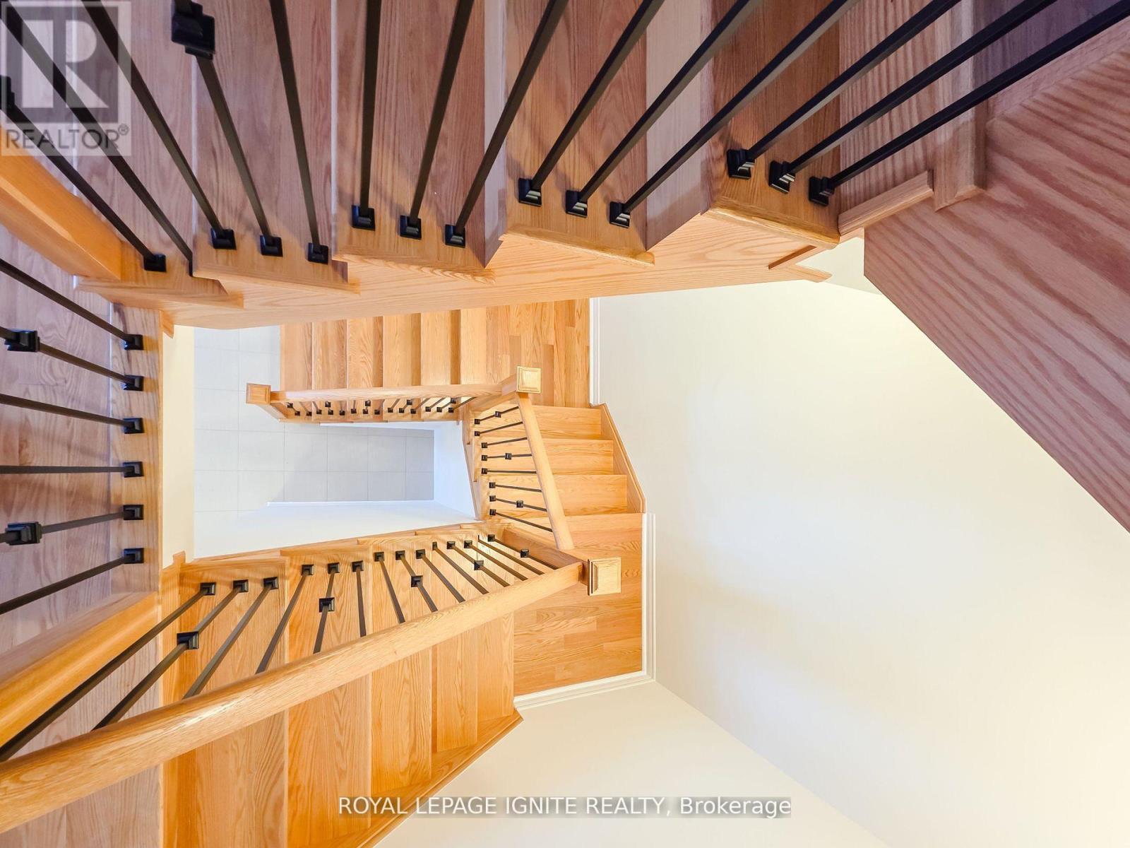 83 Claremont Drive, Brampton, Ontario  L6R 4E6 - Photo 14 - W12928236