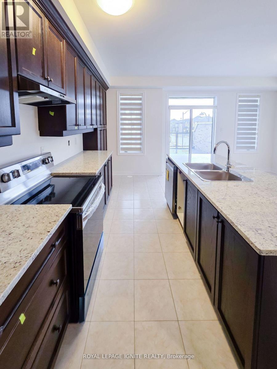 83 Claremont Drive, Brampton, Ontario  L6R 4E6 - Photo 25 - W12928236