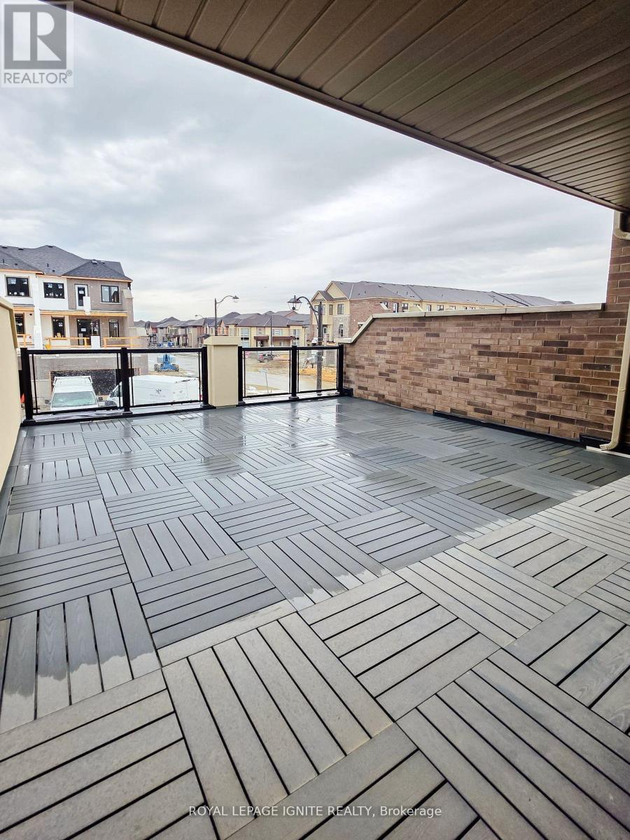 83 Claremont Drive, Brampton, Ontario  L6R 4E6 - Photo 27 - W12928236