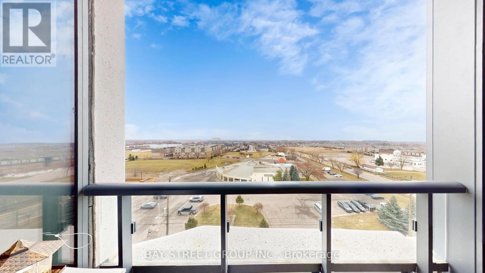 710 - 2450 Old Bronte Road E, Oakville, Ontario  L6M 5P6 - Photo 17 - W12928244