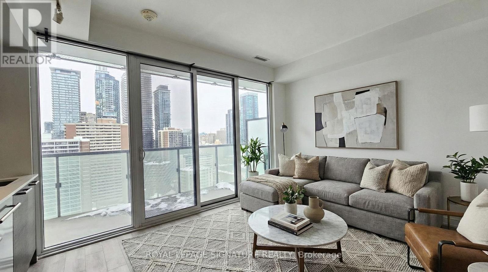 2208 - 28 WELLESLEY STREET E, Toronto, Ontario