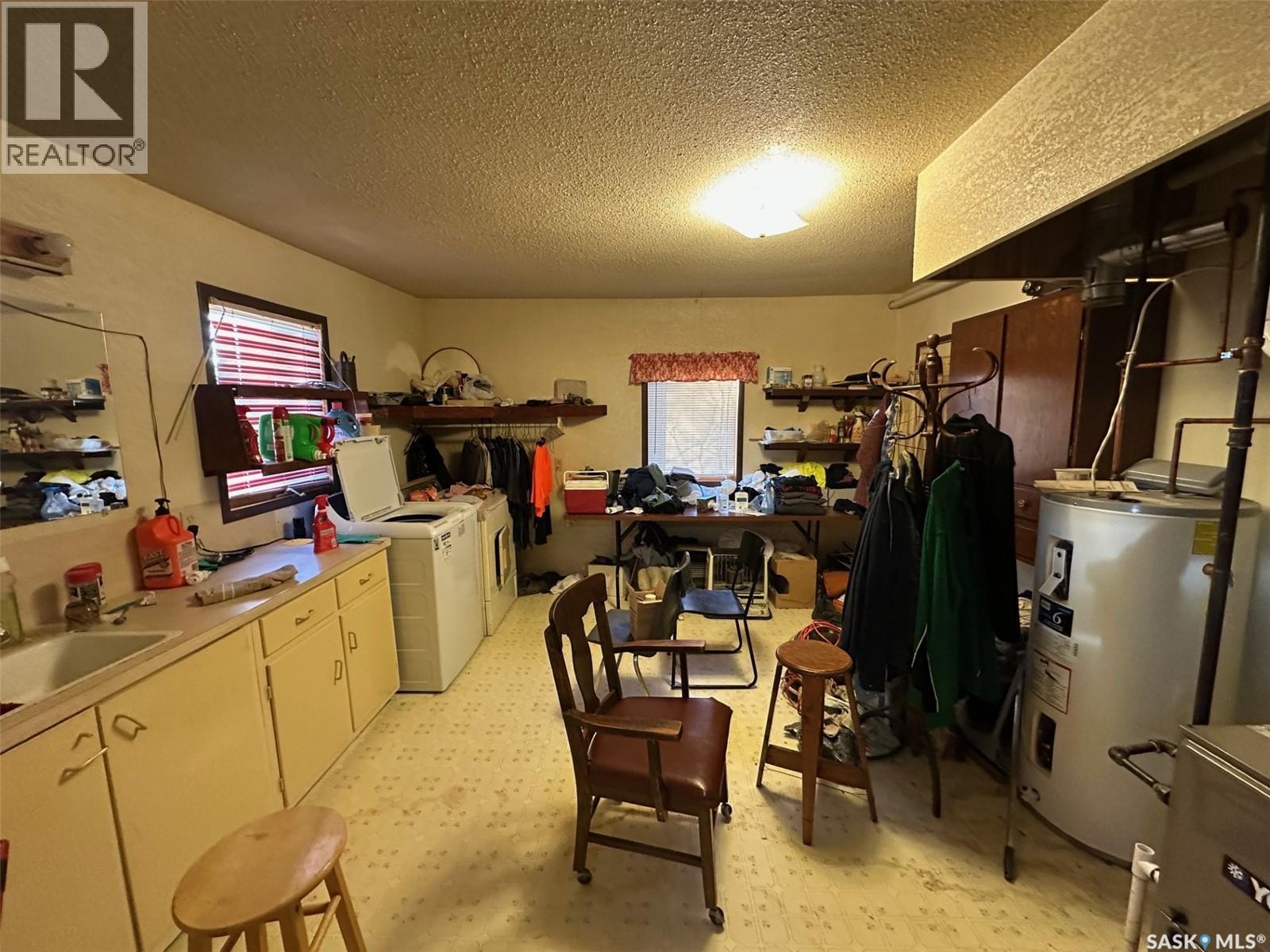 6 Centre Street, Poplar Valley Rm No. 12, Saskatchewan  S0H 1N0 - Photo 16 - SK031343