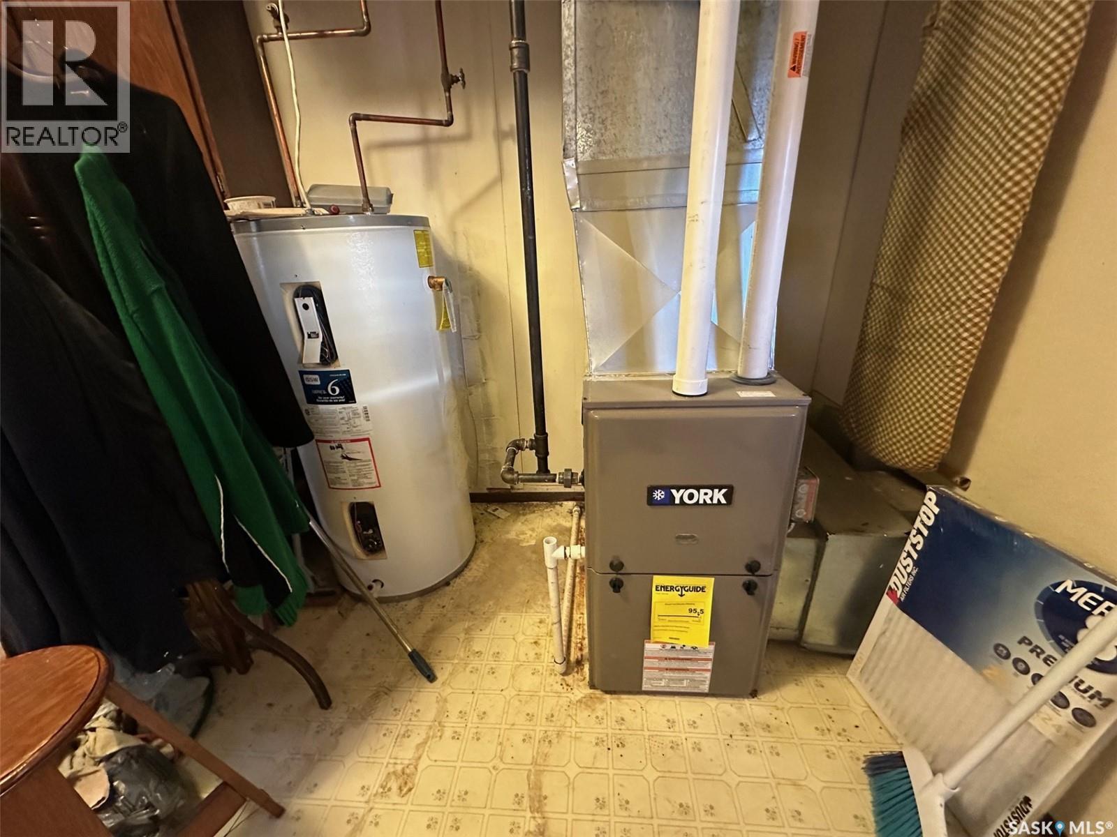 6 Centre Street, Poplar Valley Rm No. 12, Saskatchewan  S0H 1N0 - Photo 19 - SK031343