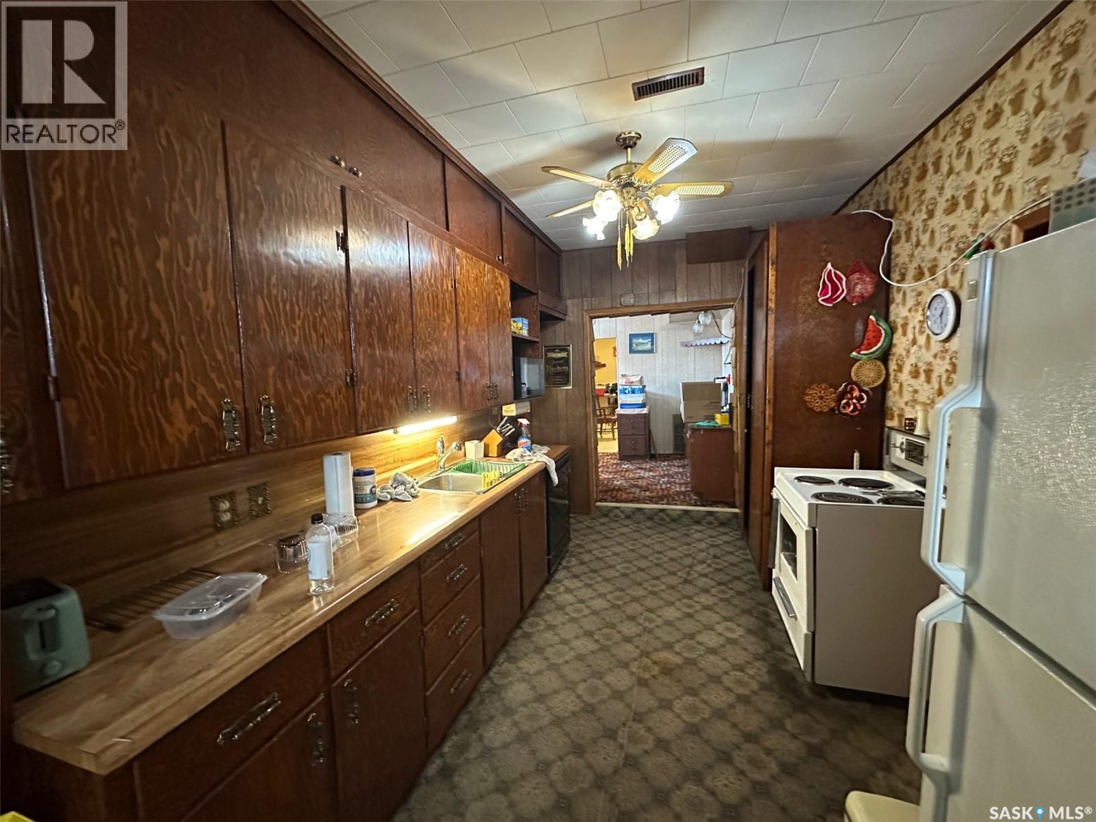 6 Centre Street, Poplar Valley Rm No. 12, Saskatchewan  S0H 1N0 - Photo 5 - SK031343