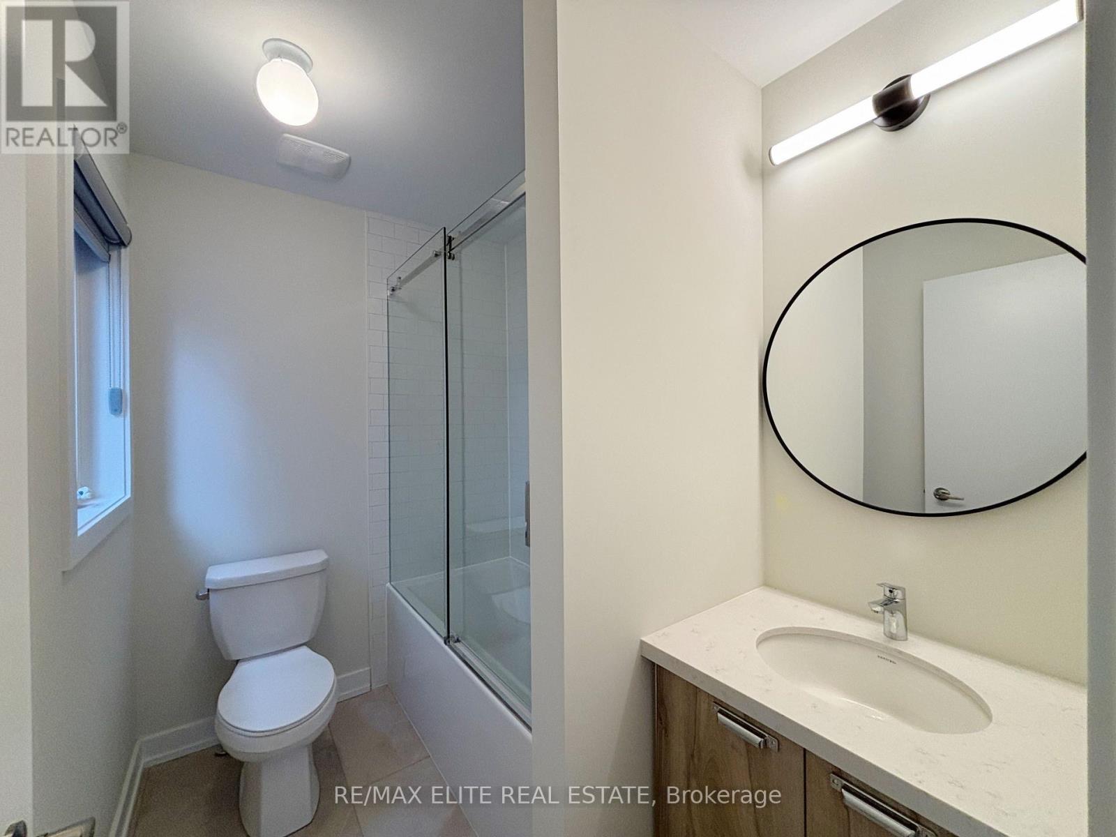 16 Lewis Craigie Lane, Richmond Hill, Ontario  L4B 0J5 - Photo 13 - N12912026