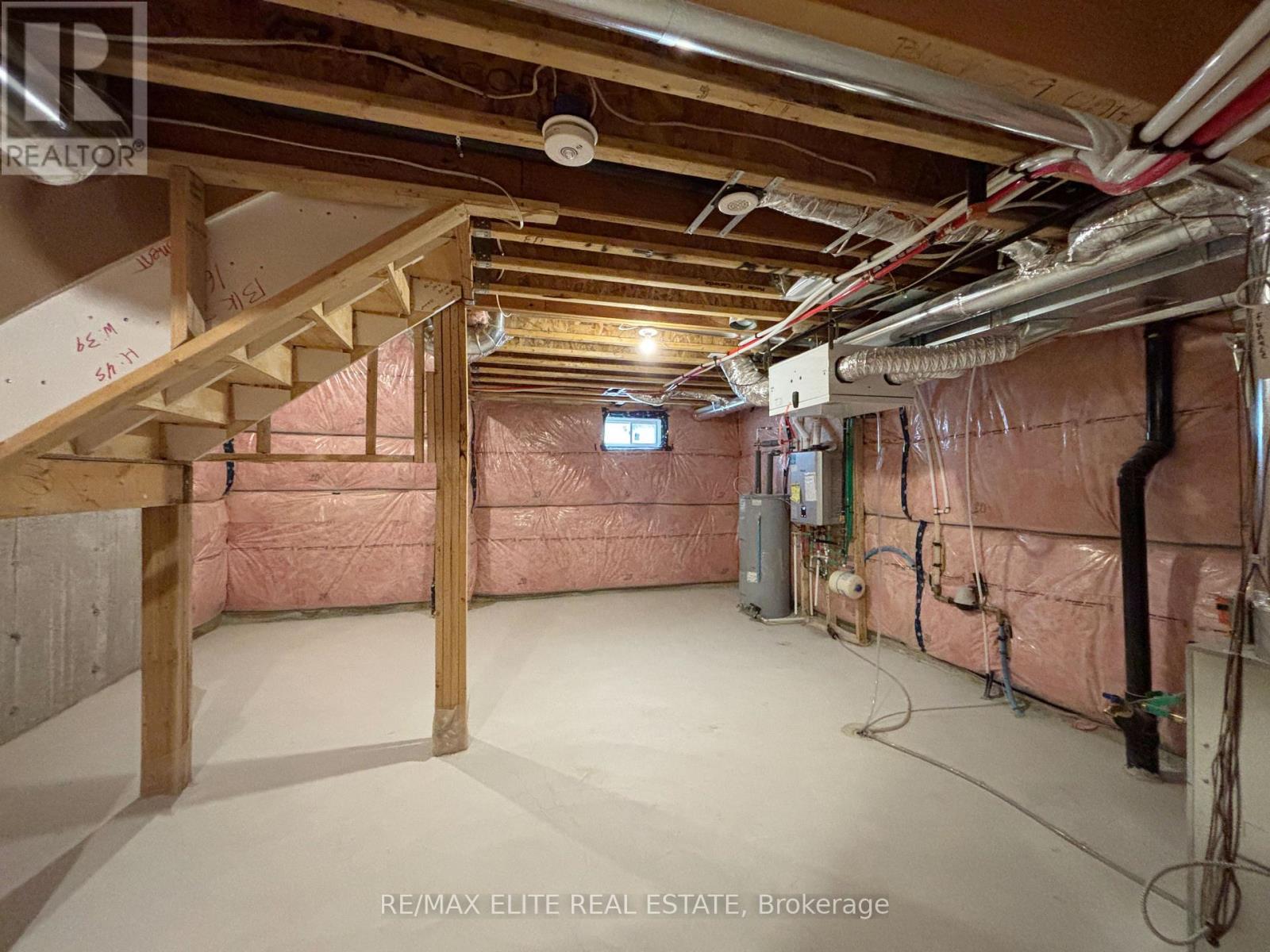 16 Lewis Craigie Lane, Richmond Hill, Ontario  L4B 0J5 - Photo 15 - N12912026