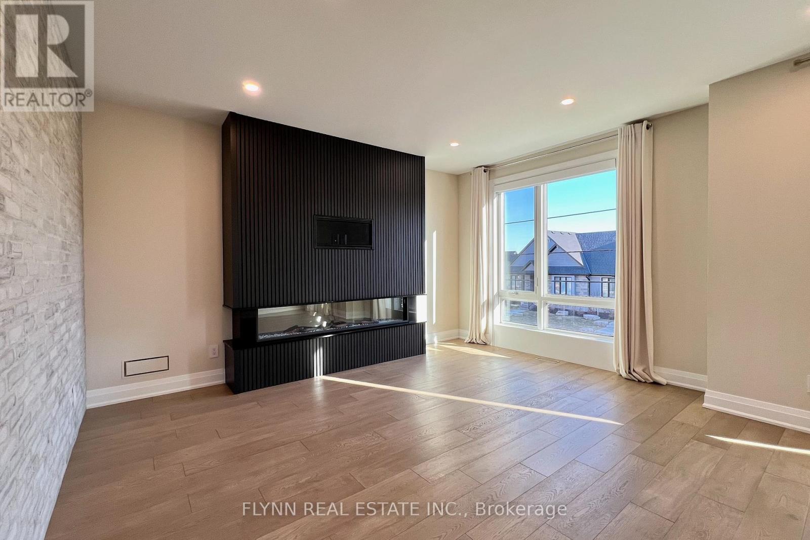 151a Port Robinson Road, Pelham, Ontario  L0S 1E0 - Photo 22 - X12928072