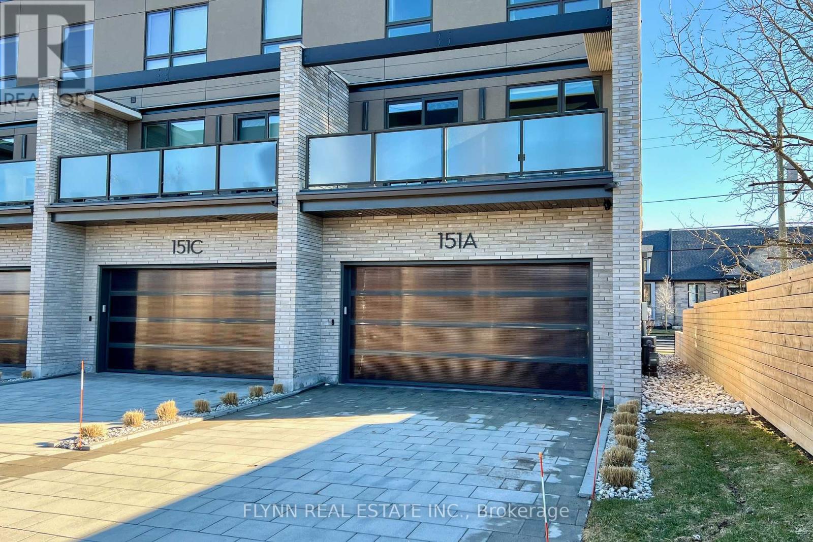 151a Port Robinson Road, Pelham, Ontario  L0S 1E0 - Photo 3 - X12928072